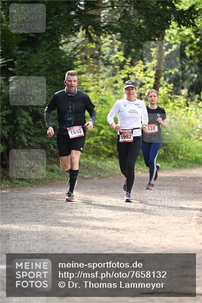 13.04.2025 - Hammer Lauf Dr. Thomas Lammeyer http://msf.ph/oto/7658132 13.04.2025 10:45:25 Laufen 1993, 1992, 539 meine-sportfotos.de