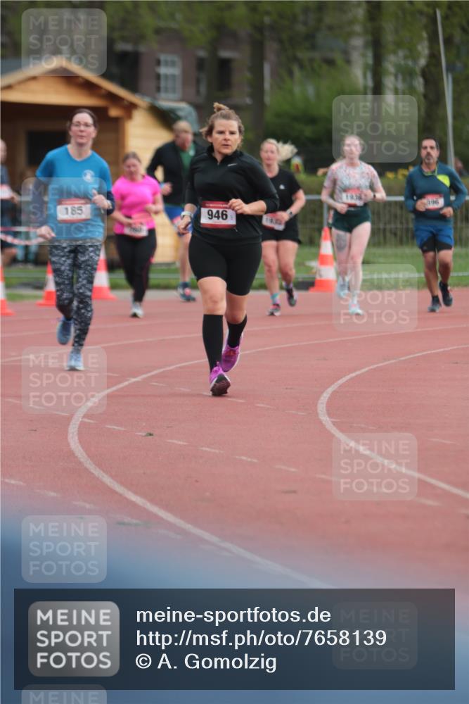 13.04.2025 - Hammer Lauf A. Gomolzig http://msf.ph/oto/7658139 13.04.2025 10:17:27 Ziel 185, 715, 760, 946, 1933, 1936 meine-sportfotos.de