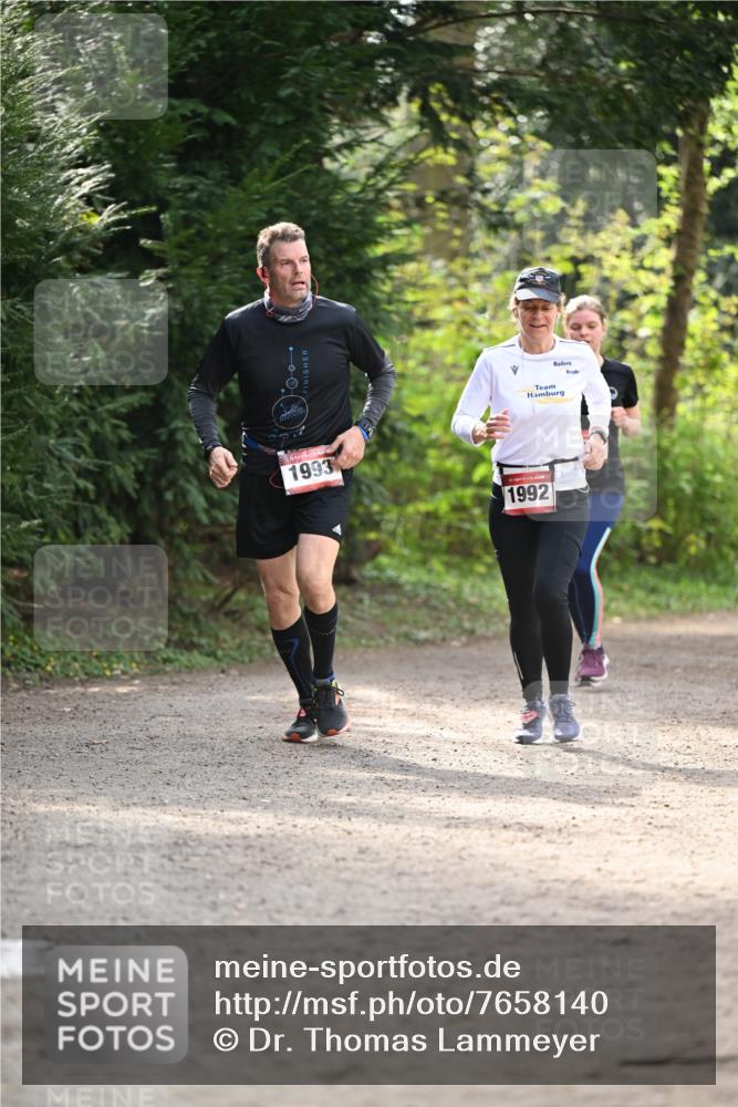 13.04.2025 - Hammer Lauf Dr. Thomas Lammeyer http://msf.ph/oto/7658140 13.04.2025 10:45:26 Laufen 1993, 1992 meine-sportfotos.de