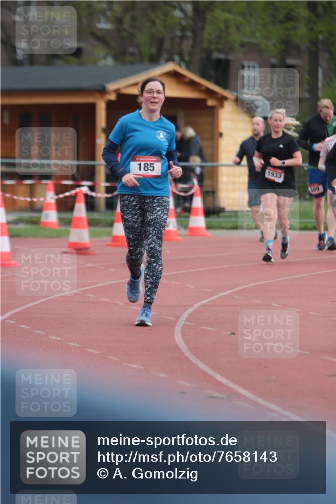 13.04.2025 - Hammer Lauf A. Gomolzig http://msf.ph/oto/7658143 13.04.2025 10:17:29 Ziel 185, 715, 760, 896, 946, 1933, 1936 meine-sportfotos.de