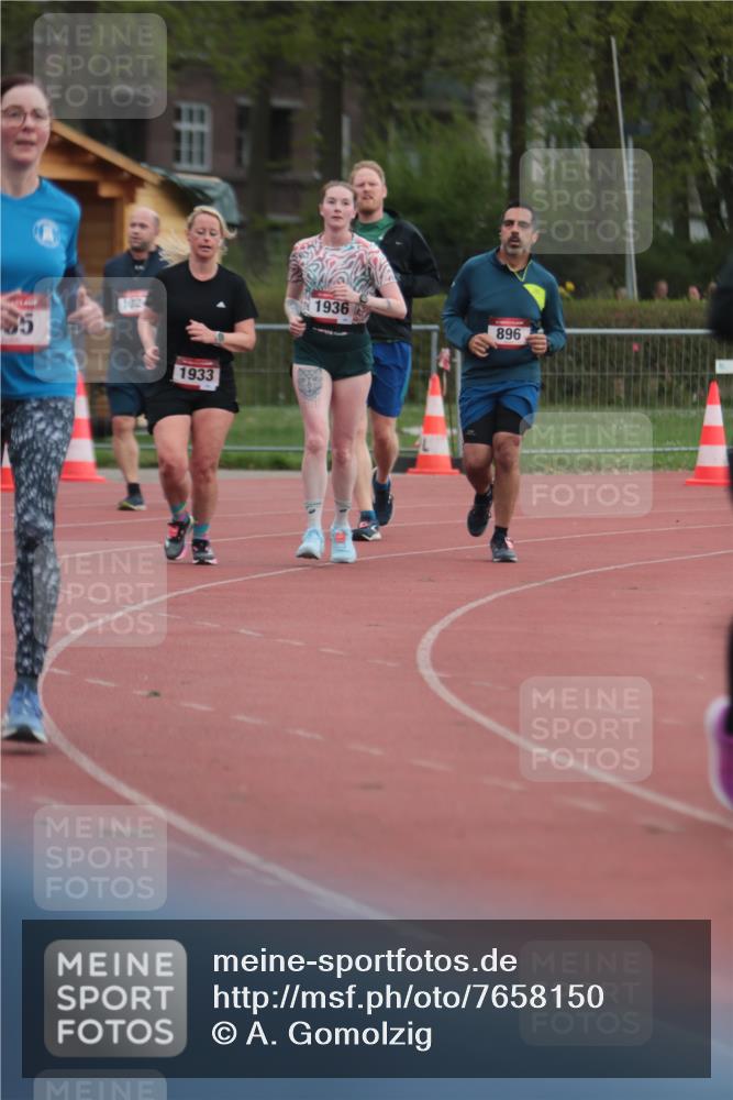 13.04.2025 - Hammer Lauf A. Gomolzig http://msf.ph/oto/7658150 13.04.2025 10:17:30 Ziel 185, 589, 760, 896, 946, 1933, 1936 meine-sportfotos.de