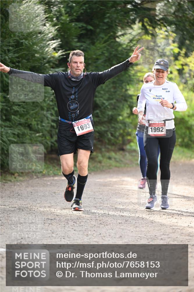 13.04.2025 - Hammer Lauf Dr. Thomas Lammeyer http://msf.ph/oto/7658153 13.04.2025 10:45:27 Laufen 15, 1993, 15, 1992 meine-sportfotos.de