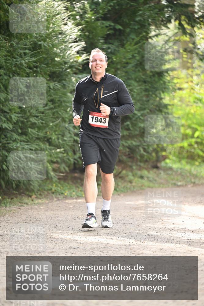 13.04.2025 - Hammer Lauf Dr. Thomas Lammeyer http://msf.ph/oto/7658264 13.04.2025 10:46:00 Laufen 15, 1943 meine-sportfotos.de