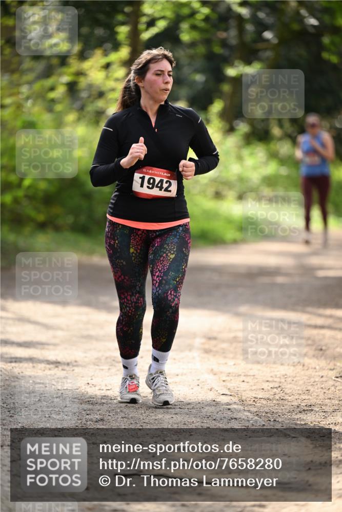 13.04.2025 - Hammer Lauf Dr. Thomas Lammeyer http://msf.ph/oto/7658280 13.04.2025 10:46:02 Laufen 15, 1942 meine-sportfotos.de