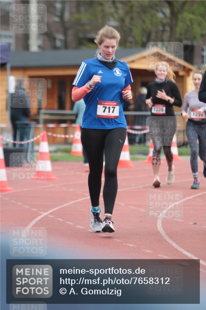 13.04.2025 - Hammer Lauf A. Gomolzig http://msf.ph/oto/7658312 13.04.2025 10:18:29 Ziel 345, 349, 717, 1228, 1231 meine-sportfotos.de