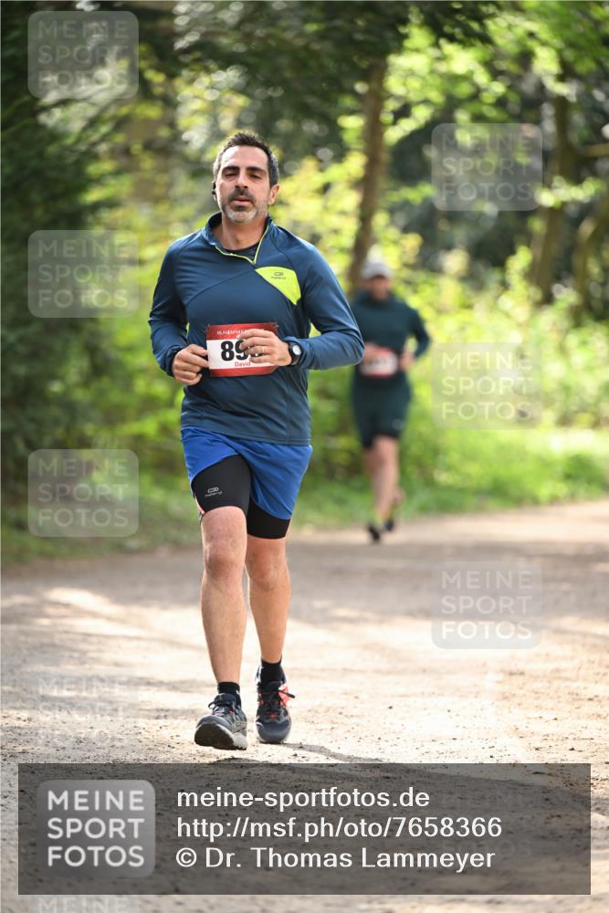 13.04.2025 - Hammer Lauf Dr. Thomas Lammeyer http://msf.ph/oto/7658366 13.04.2025 10:46:36 Laufen 15, 89 meine-sportfotos.de