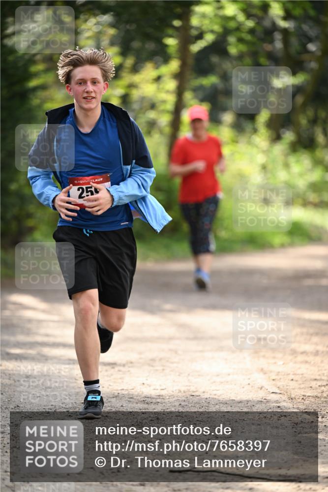 13.04.2025 - Hammer Lauf Dr. Thomas Lammeyer http://msf.ph/oto/7658397 13.04.2025 10:46:57 Laufen 15, 25 meine-sportfotos.de