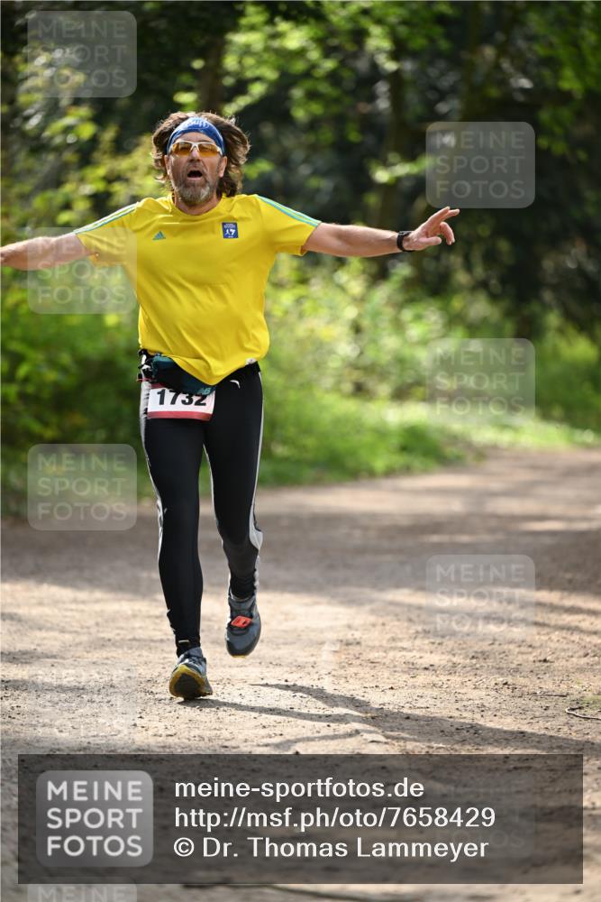 13.04.2025 - Hammer Lauf Dr. Thomas Lammeyer http://msf.ph/oto/7658429 13.04.2025 10:47:31 Laufen 1732 meine-sportfotos.de