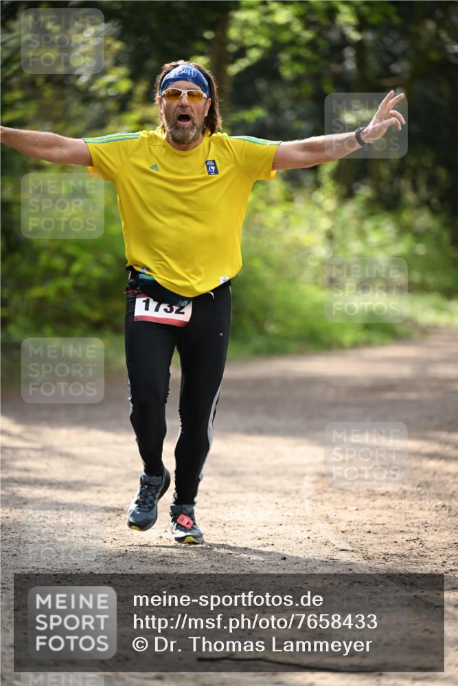 13.04.2025 - Hammer Lauf Dr. Thomas Lammeyer http://msf.ph/oto/7658433 13.04.2025 10:47:32 Laufen 1732 meine-sportfotos.de