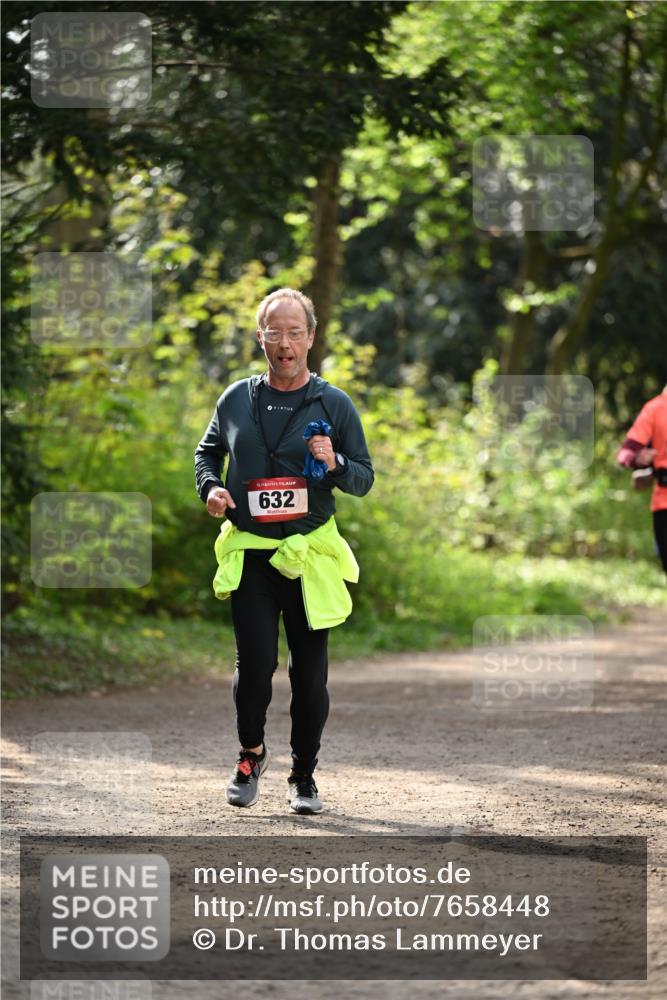 13.04.2025 - Hammer Lauf Dr. Thomas Lammeyer http://msf.ph/oto/7658448 13.04.2025 10:47:42 Laufen 632 meine-sportfotos.de