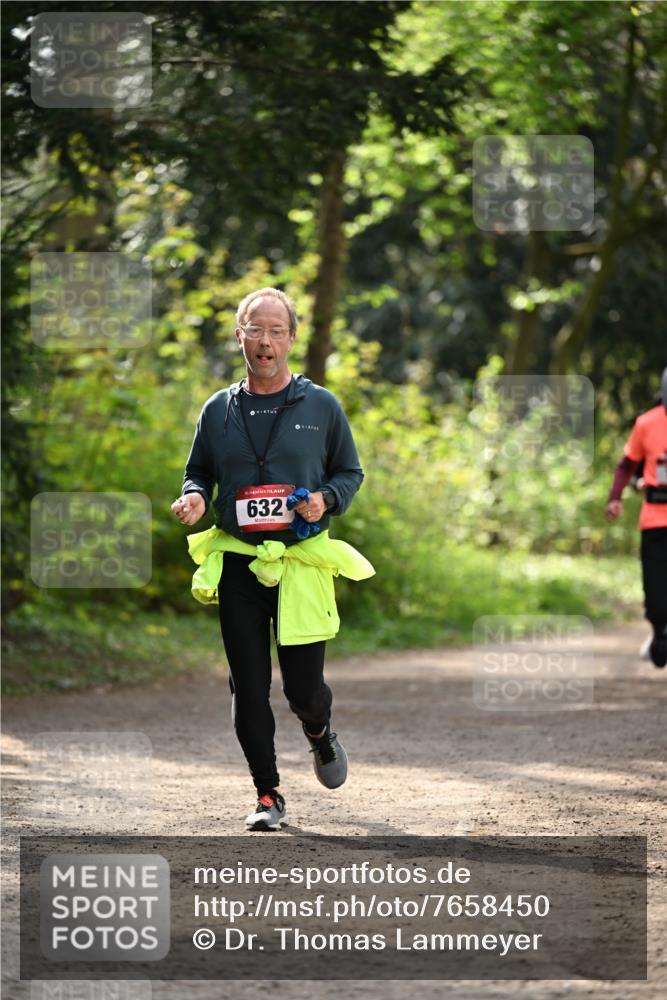 13.04.2025 - Hammer Lauf Dr. Thomas Lammeyer http://msf.ph/oto/7658450 13.04.2025 10:47:43 Laufen 632 meine-sportfotos.de