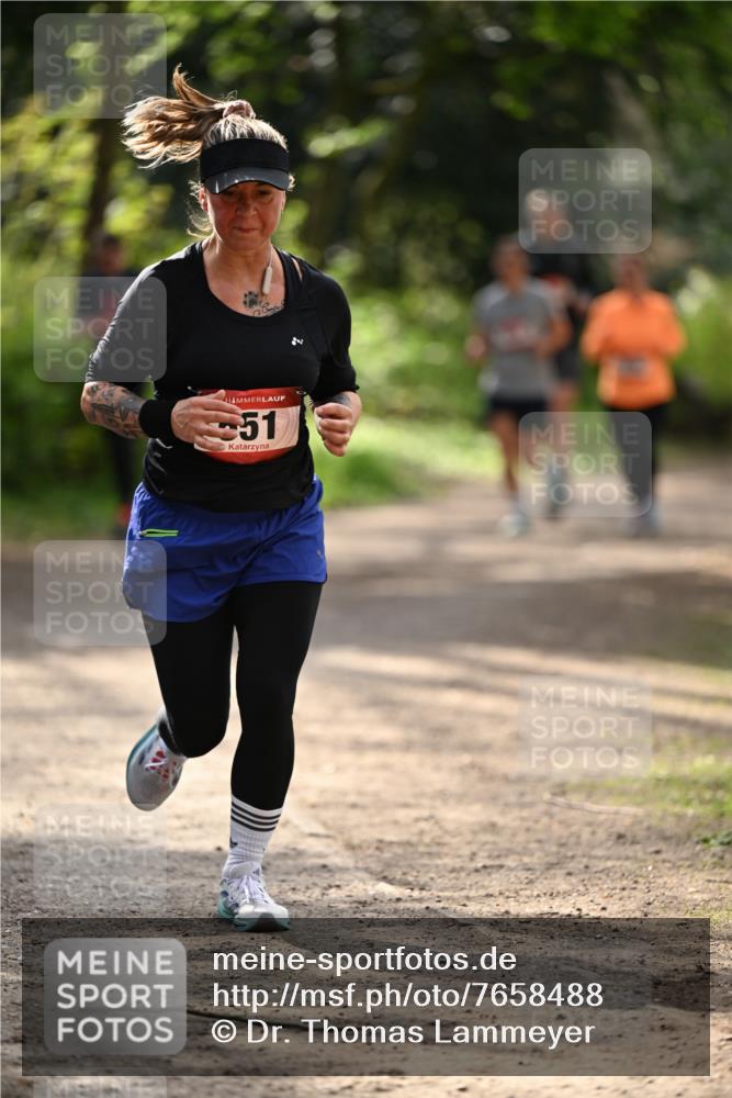 13.04.2025 - Hammer Lauf Dr. Thomas Lammeyer http://msf.ph/oto/7658488 13.04.2025 10:47:50 Laufen 51 meine-sportfotos.de