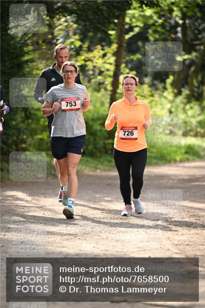 13.04.2025 - Hammer Lauf Dr. Thomas Lammeyer http://msf.ph/oto/7658500 13.04.2025 10:47:55 Laufen 15, 753, 15, 726 meine-sportfotos.de