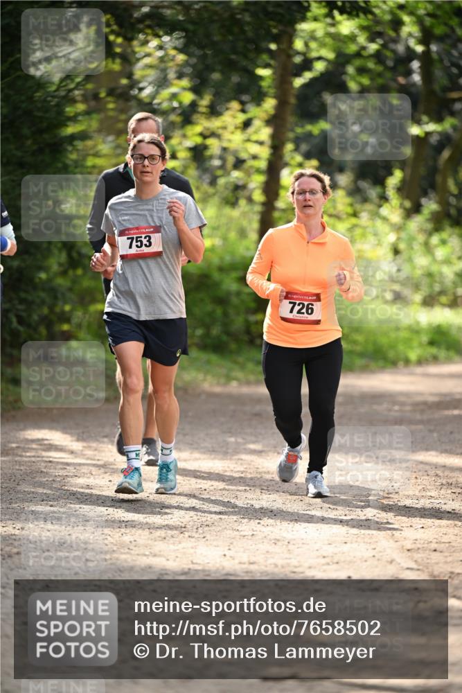 13.04.2025 - Hammer Lauf Dr. Thomas Lammeyer http://msf.ph/oto/7658502 13.04.2025 10:47:56 Laufen 15, 753, 15, 726 meine-sportfotos.de