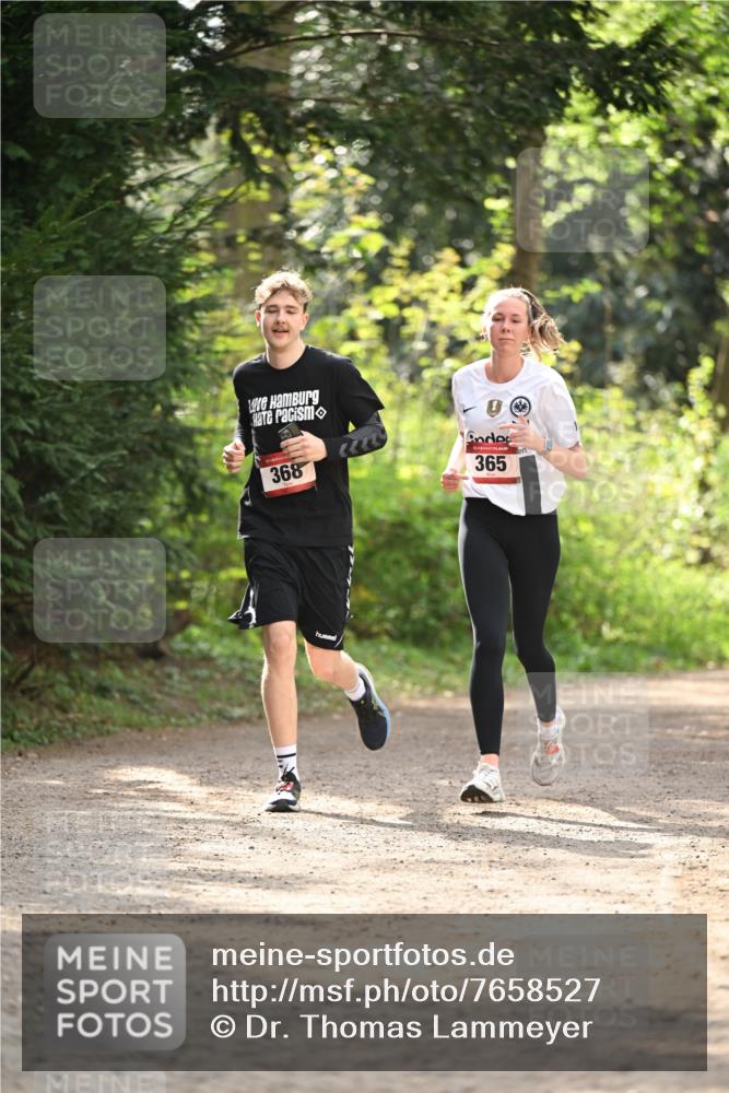13.04.2025 - Hammer Lauf Dr. Thomas Lammeyer http://msf.ph/oto/7658527 13.04.2025 10:48:07 Laufen 368, 365 meine-sportfotos.de