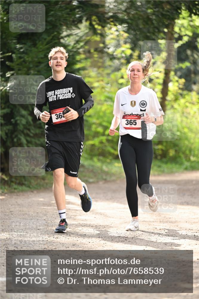 13.04.2025 - Hammer Lauf Dr. Thomas Lammeyer http://msf.ph/oto/7658539 13.04.2025 10:48:08 Laufen 15, 36, 15, 365 meine-sportfotos.de