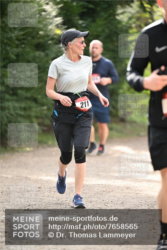 13.04.2025 - Hammer Lauf Dr. Thomas Lammeyer http://msf.ph/oto/7658565 13.04.2025 10:48:18 Laufen 15, 211 meine-sportfotos.de