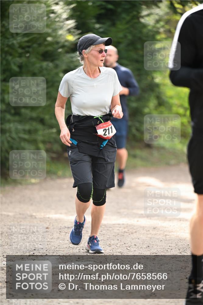 13.04.2025 - Hammer Lauf Dr. Thomas Lammeyer http://msf.ph/oto/7658566 13.04.2025 10:48:18 Laufen 15, 211 meine-sportfotos.de