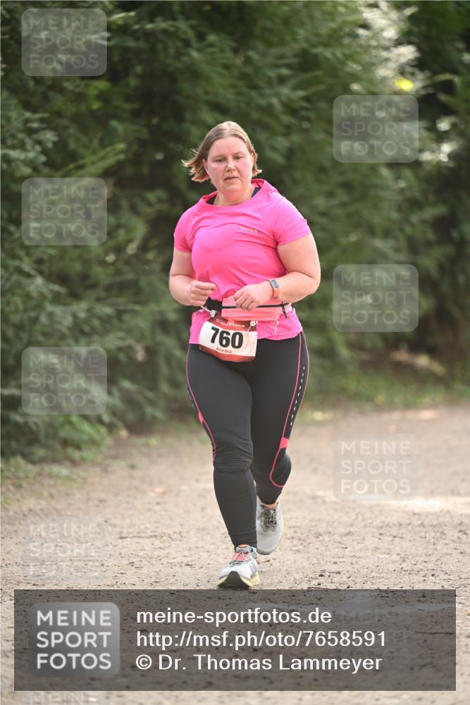 13.04.2025 - Hammer Lauf Dr. Thomas Lammeyer http://msf.ph/oto/7658591 13.04.2025 10:48:25 Laufen 760 meine-sportfotos.de