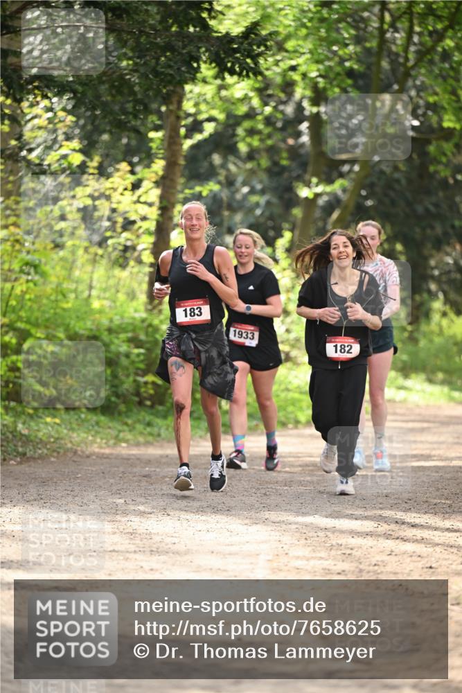 13.04.2025 - Hammer Lauf Dr. Thomas Lammeyer http://msf.ph/oto/7658625 13.04.2025 10:48:38 Laufen 183, 1933, 182 meine-sportfotos.de