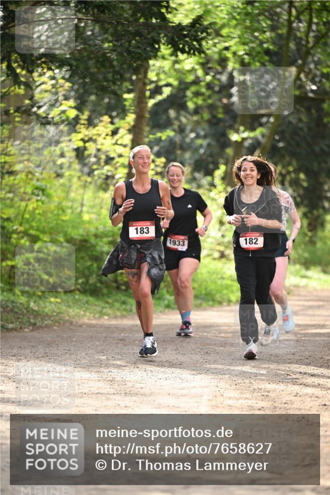 13.04.2025 - Hammer Lauf Dr. Thomas Lammeyer http://msf.ph/oto/7658627 13.04.2025 10:48:38 Laufen 15, 183, 1933, 182 meine-sportfotos.de