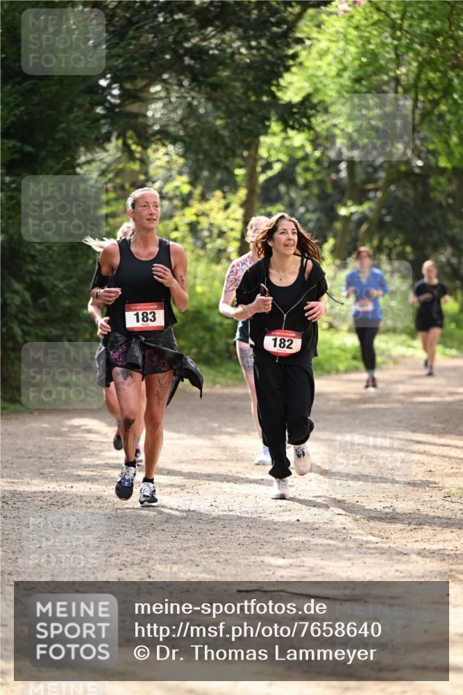 13.04.2025 - Hammer Lauf Dr. Thomas Lammeyer http://msf.ph/oto/7658640 13.04.2025 10:48:41 Laufen 15, 183, 182 meine-sportfotos.de