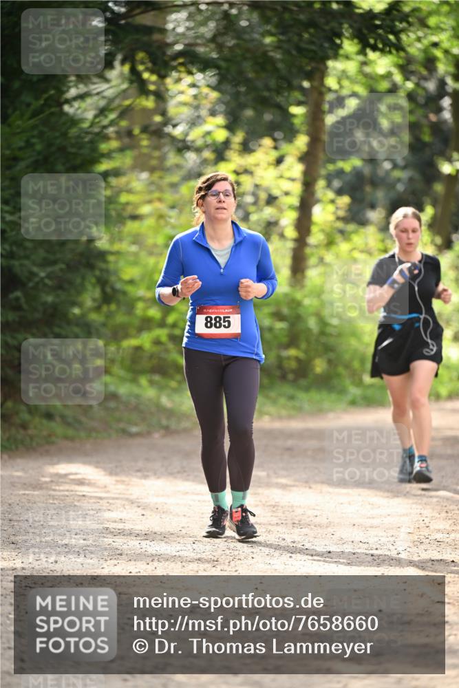 13.04.2025 - Hammer Lauf Dr. Thomas Lammeyer http://msf.ph/oto/7658660 13.04.2025 10:48:47 Laufen 15, 885 meine-sportfotos.de