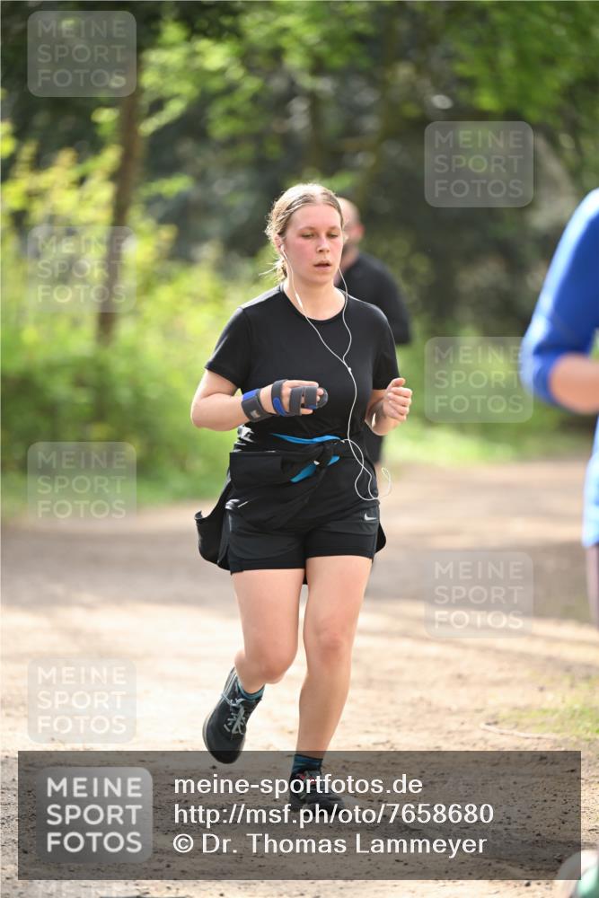 13.04.2025 - Hammer Lauf Dr. Thomas Lammeyer http://msf.ph/oto/7658680 13.04.2025 10:48:51 Laufen  meine-sportfotos.de