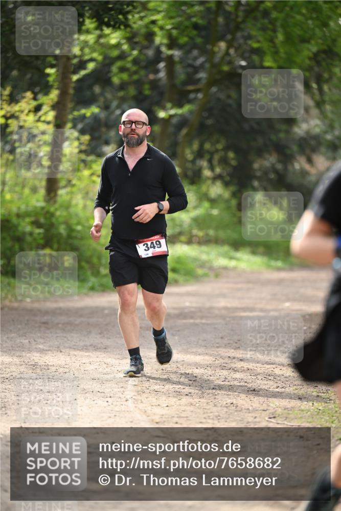 13.04.2025 - Hammer Lauf Dr. Thomas Lammeyer http://msf.ph/oto/7658682 13.04.2025 10:48:52 Laufen 349, 136 meine-sportfotos.de