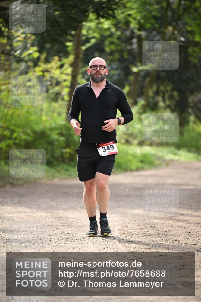 13.04.2025 - Hammer Lauf Dr. Thomas Lammeyer http://msf.ph/oto/7658688 13.04.2025 10:48:53 Laufen 15, 349, 136 meine-sportfotos.de
