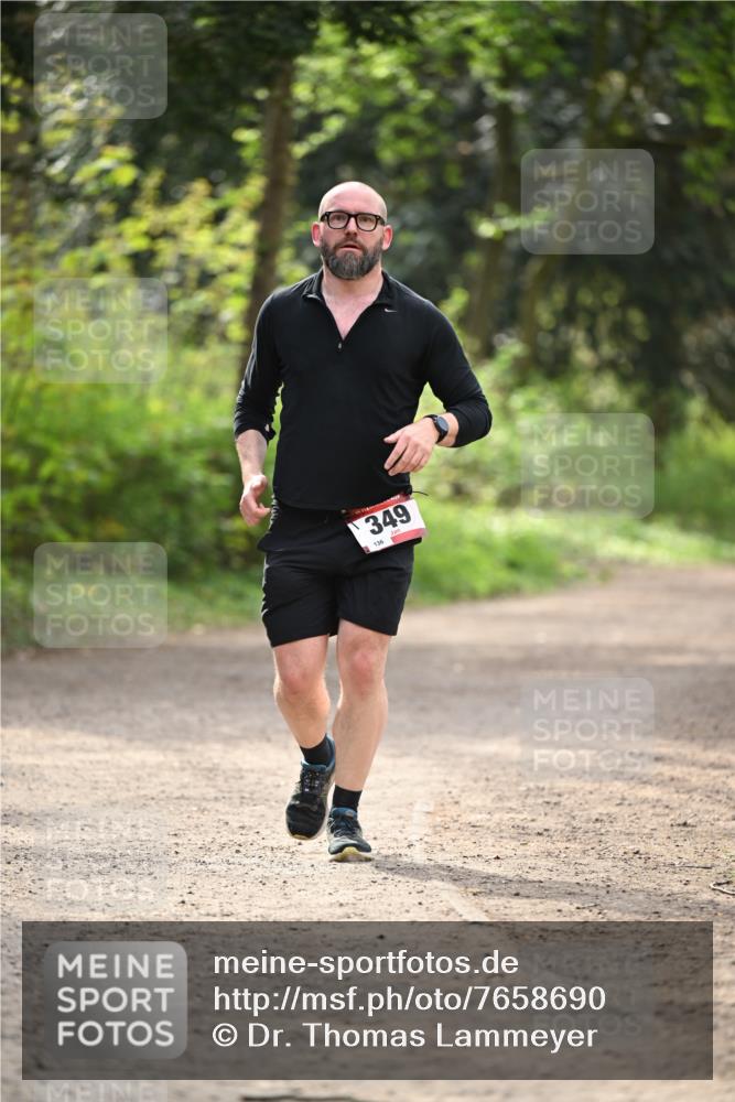 13.04.2025 - Hammer Lauf Dr. Thomas Lammeyer http://msf.ph/oto/7658690 13.04.2025 10:48:53 Laufen 349, 136 meine-sportfotos.de