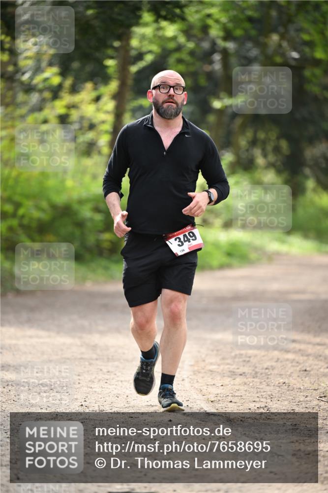 13.04.2025 - Hammer Lauf Dr. Thomas Lammeyer http://msf.ph/oto/7658695 13.04.2025 10:48:54 Laufen 15, 349, 136 meine-sportfotos.de