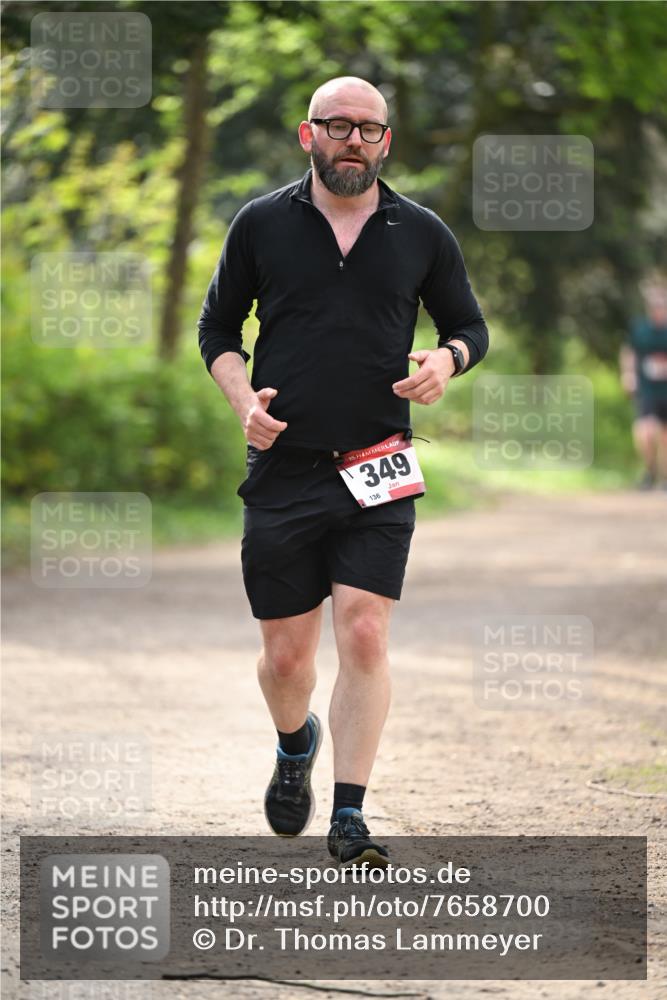 13.04.2025 - Hammer Lauf Dr. Thomas Lammeyer http://msf.ph/oto/7658700 13.04.2025 10:48:54 Laufen 15, 349, 136 meine-sportfotos.de