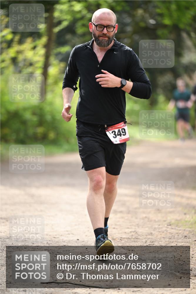 13.04.2025 - Hammer Lauf Dr. Thomas Lammeyer http://msf.ph/oto/7658702 13.04.2025 10:48:55 Laufen 10, 349, 136 meine-sportfotos.de