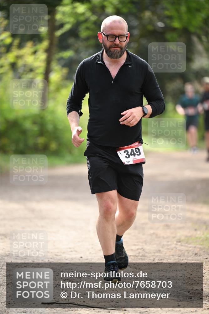 13.04.2025 - Hammer Lauf Dr. Thomas Lammeyer http://msf.ph/oto/7658703 13.04.2025 10:48:55 Laufen 15, 349, 136 meine-sportfotos.de