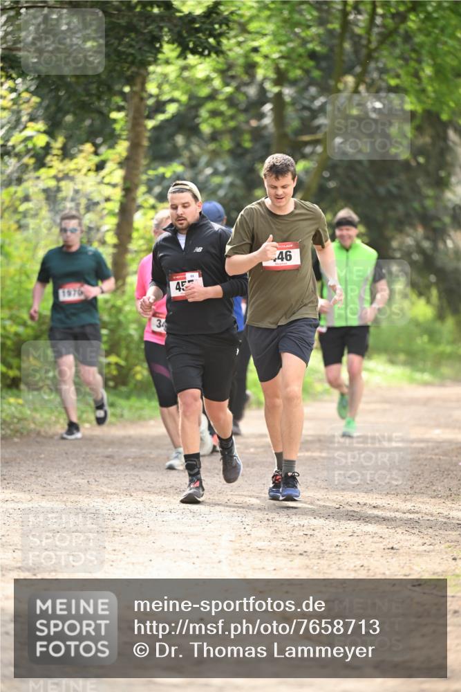 13.04.2025 - Hammer Lauf Dr. Thomas Lammeyer http://msf.ph/oto/7658713 13.04.2025 10:49:01 Laufen 1970, 3, 45, 46 meine-sportfotos.de