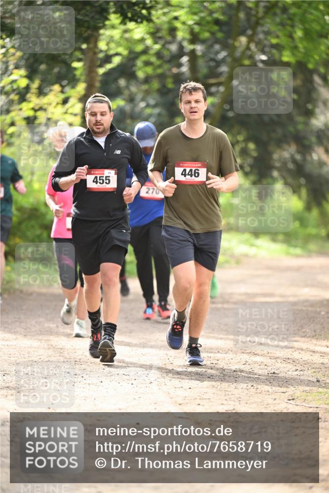 13.04.2025 - Hammer Lauf Dr. Thomas Lammeyer http://msf.ph/oto/7658719 13.04.2025 10:49:02 Laufen 15, 455, 270, 15, 446 meine-sportfotos.de