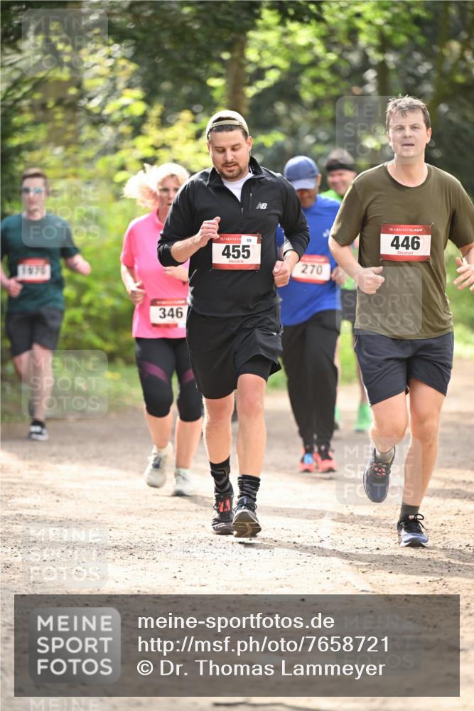 13.04.2025 - Hammer Lauf Dr. Thomas Lammeyer http://msf.ph/oto/7658721 13.04.2025 10:49:03 Laufen 1976, 346, 15, 69, 455, 270, 15, 446 meine-sportfotos.de