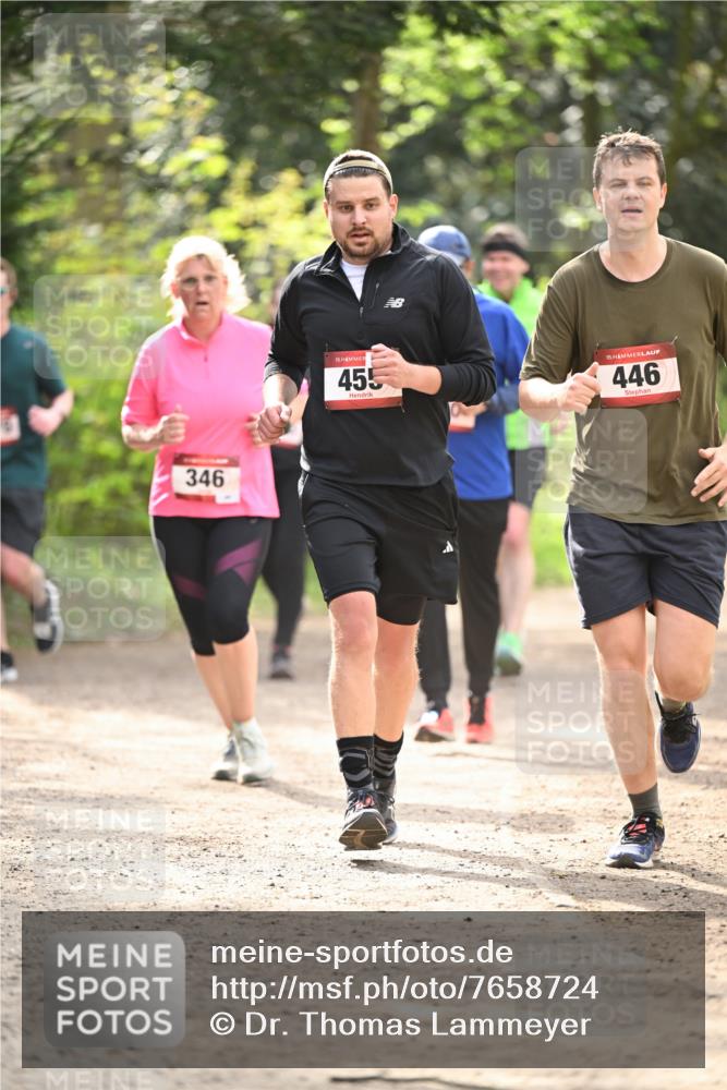 13.04.2025 - Hammer Lauf Dr. Thomas Lammeyer http://msf.ph/oto/7658724 13.04.2025 10:49:03 Laufen 346, 15, 455, 15, 446 meine-sportfotos.de