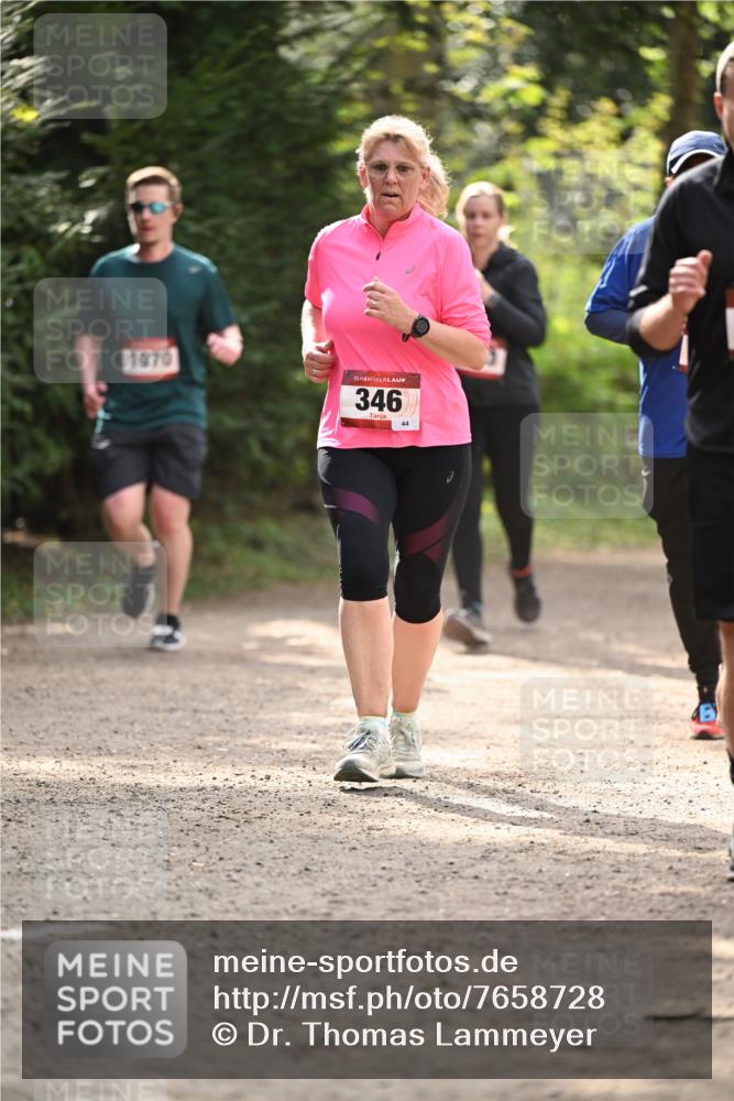 13.04.2025 - Hammer Lauf Dr. Thomas Lammeyer http://msf.ph/oto/7658728 13.04.2025 10:49:04 Laufen 1970, 15, 346, 44 meine-sportfotos.de