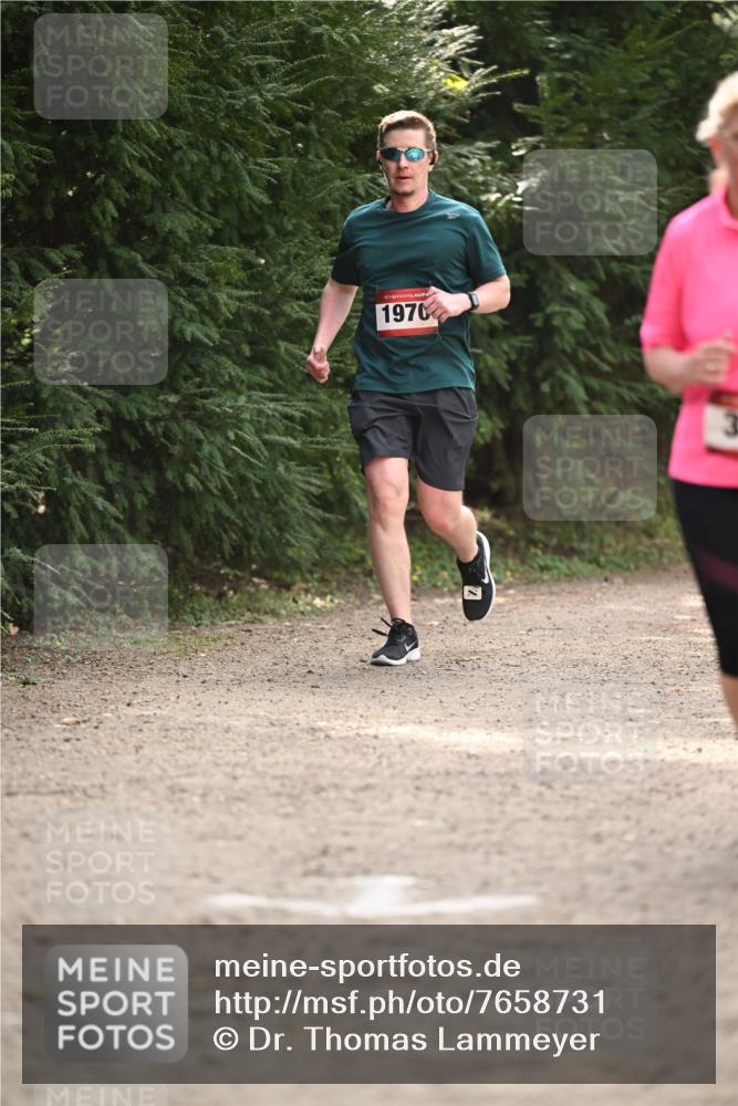 13.04.2025 - Hammer Lauf Dr. Thomas Lammeyer http://msf.ph/oto/7658731 13.04.2025 10:49:05 Laufen 1970 meine-sportfotos.de
