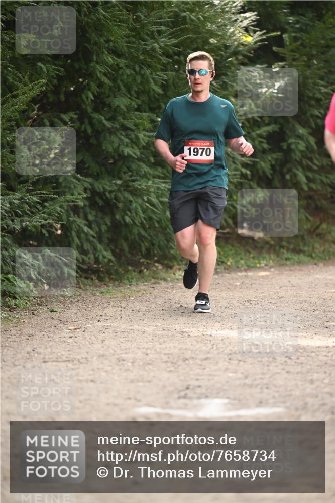 13.04.2025 - Hammer Lauf Dr. Thomas Lammeyer http://msf.ph/oto/7658734 13.04.2025 10:49:06 Laufen 15, 1970 meine-sportfotos.de