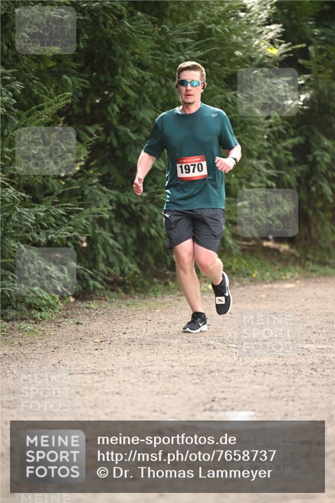 13.04.2025 - Hammer Lauf Dr. Thomas Lammeyer http://msf.ph/oto/7658737 13.04.2025 10:49:06 Laufen 1970 meine-sportfotos.de