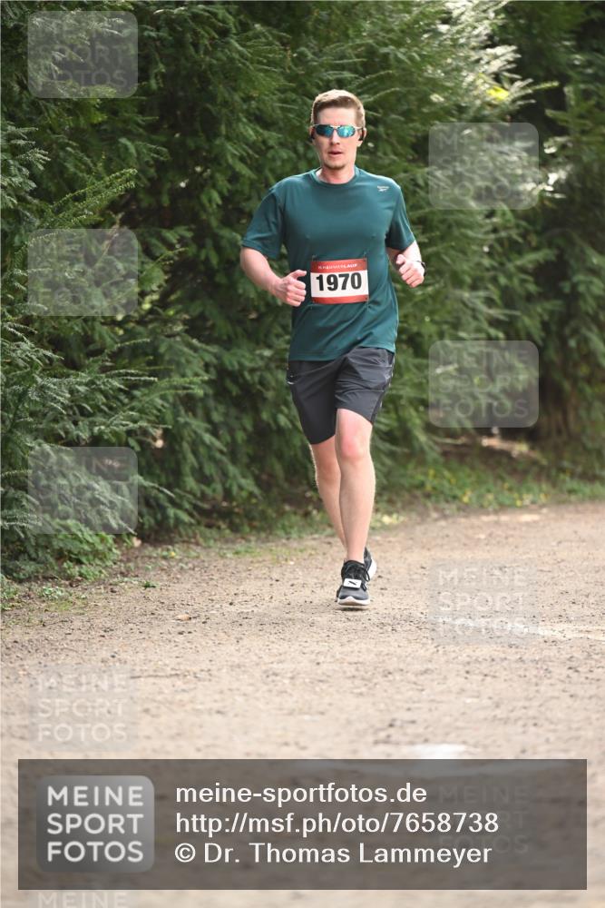 13.04.2025 - Hammer Lauf Dr. Thomas Lammeyer http://msf.ph/oto/7658738 13.04.2025 10:49:06 Laufen 15, 1970 meine-sportfotos.de