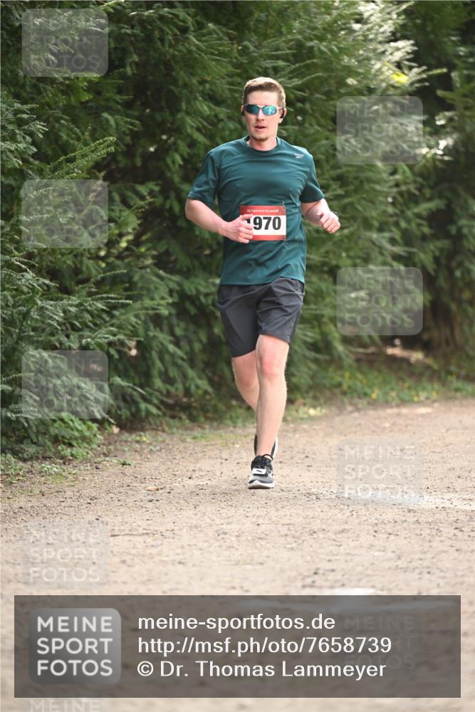 13.04.2025 - Hammer Lauf Dr. Thomas Lammeyer http://msf.ph/oto/7658739 13.04.2025 10:49:07 Laufen 15, 1970 meine-sportfotos.de