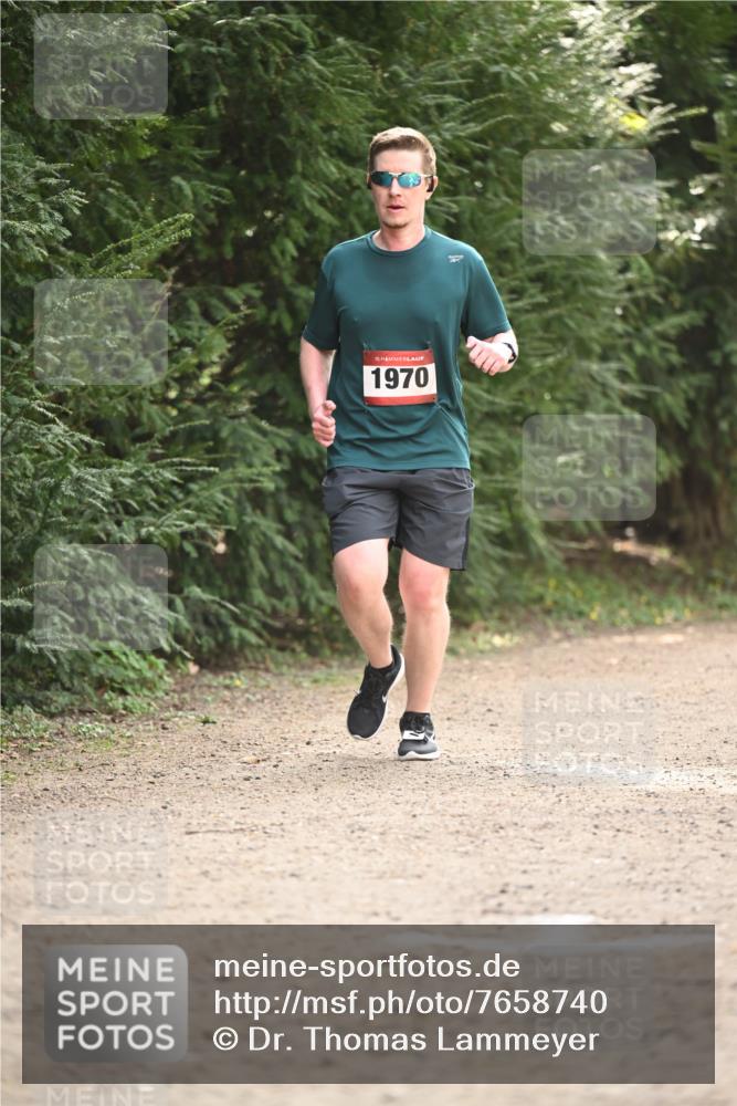 13.04.2025 - Hammer Lauf Dr. Thomas Lammeyer http://msf.ph/oto/7658740 13.04.2025 10:49:07 Laufen 15, 1970 meine-sportfotos.de