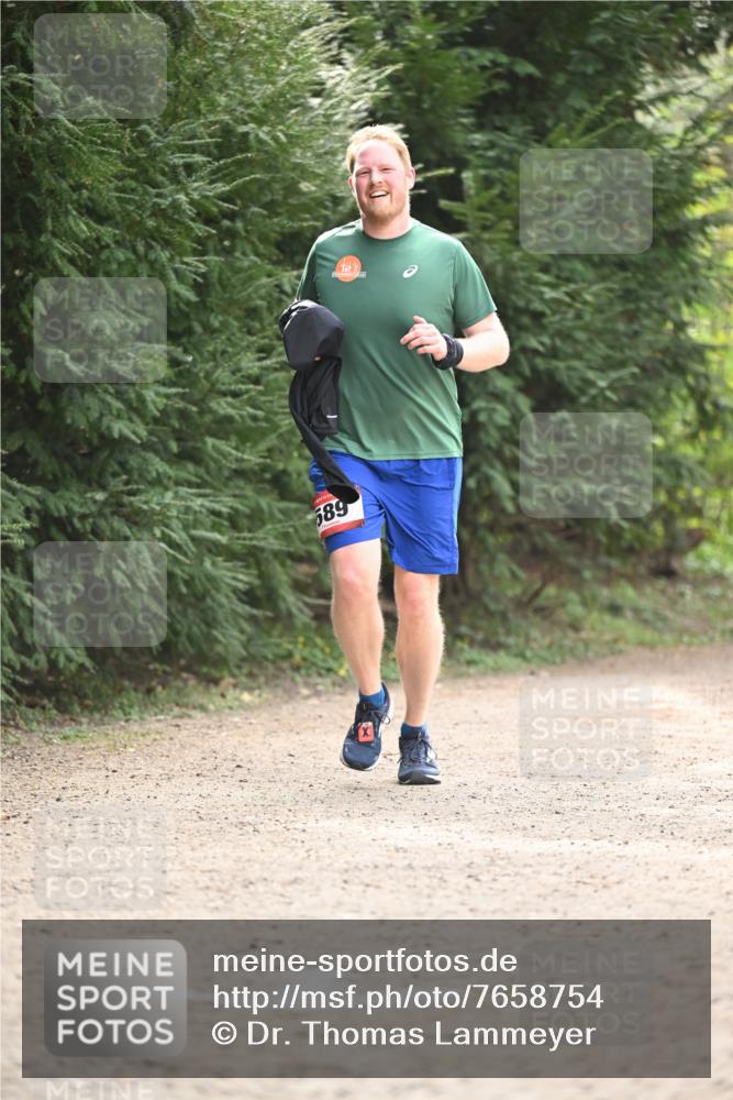 13.04.2025 - Hammer Lauf Dr. Thomas Lammeyer http://msf.ph/oto/7658754 13.04.2025 10:49:19 Laufen 589 meine-sportfotos.de