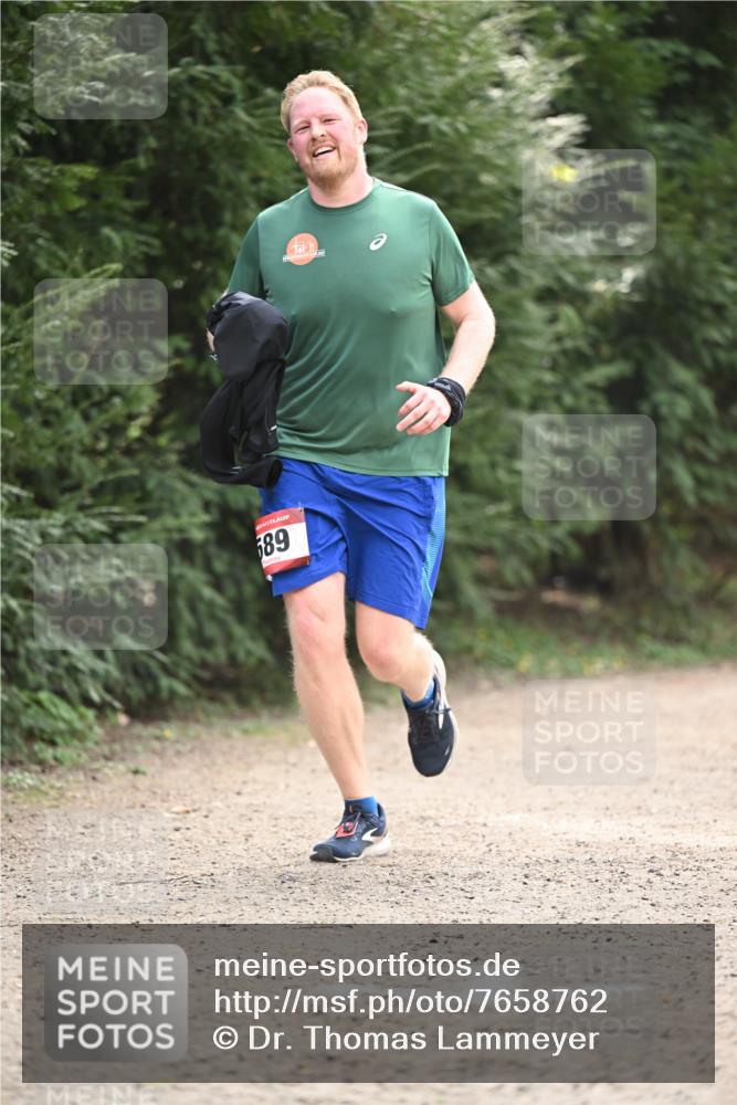 13.04.2025 - Hammer Lauf Dr. Thomas Lammeyer http://msf.ph/oto/7658762 13.04.2025 10:49:20 Laufen 89 meine-sportfotos.de