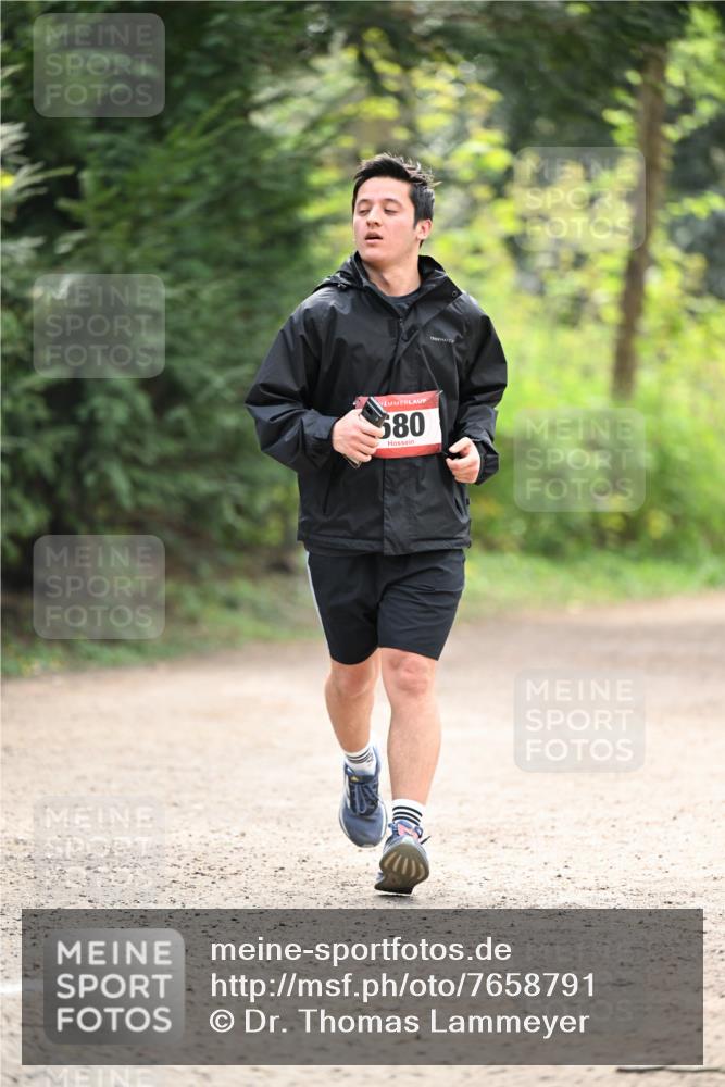 13.04.2025 - Hammer Lauf Dr. Thomas Lammeyer http://msf.ph/oto/7658791 13.04.2025 10:49:28 Laufen 80 meine-sportfotos.de