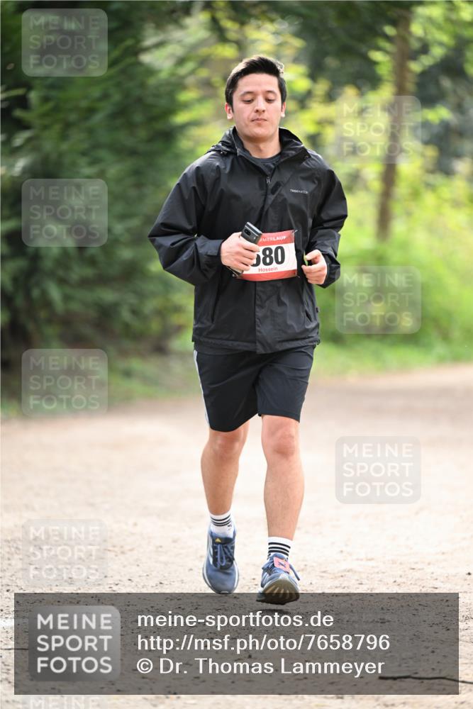 13.04.2025 - Hammer Lauf Dr. Thomas Lammeyer http://msf.ph/oto/7658796 13.04.2025 10:49:29 Laufen 580 meine-sportfotos.de